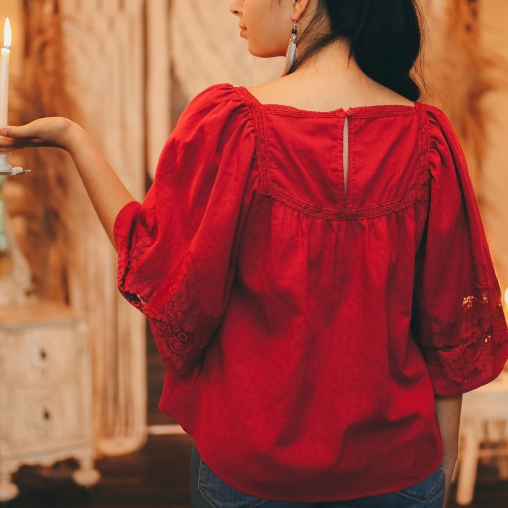 Blouse - Picture 7 of 8